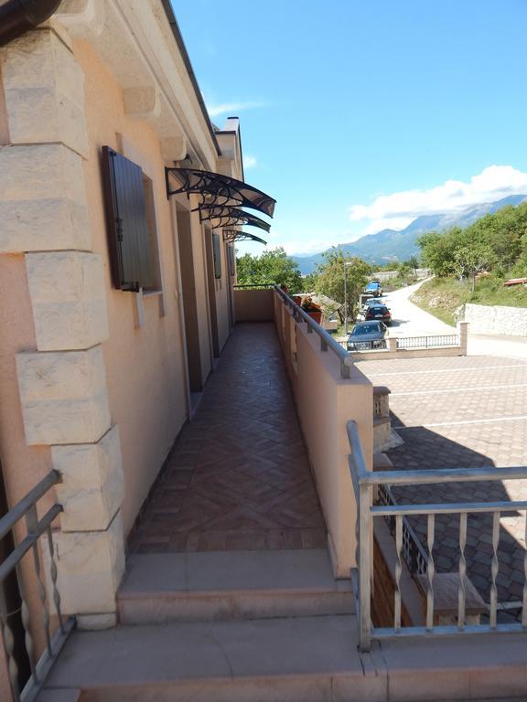 Apartmani Zona Sveti Stefan Exterior foto